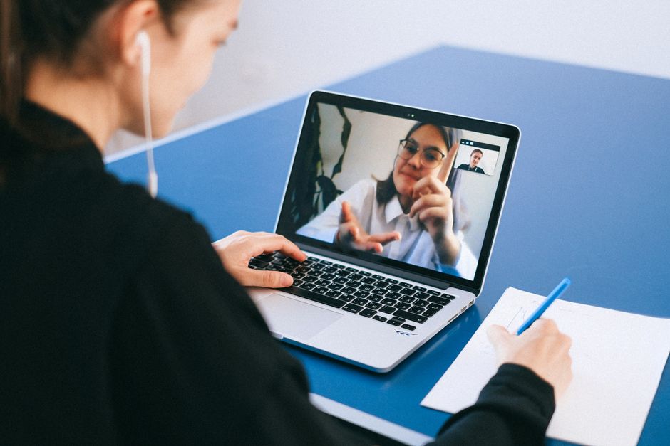 Taking Meeting Notes Without Falling Behind the Conversation
